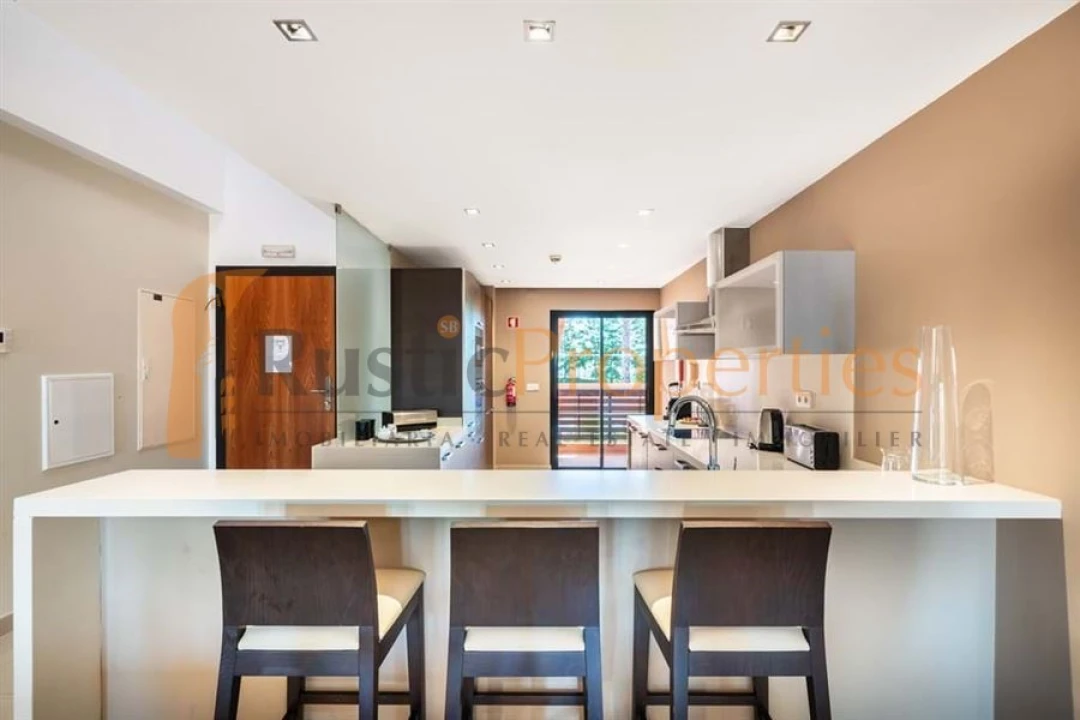 Apartamento T2 para Venda em Alcantarilha e Pêra Foto 7