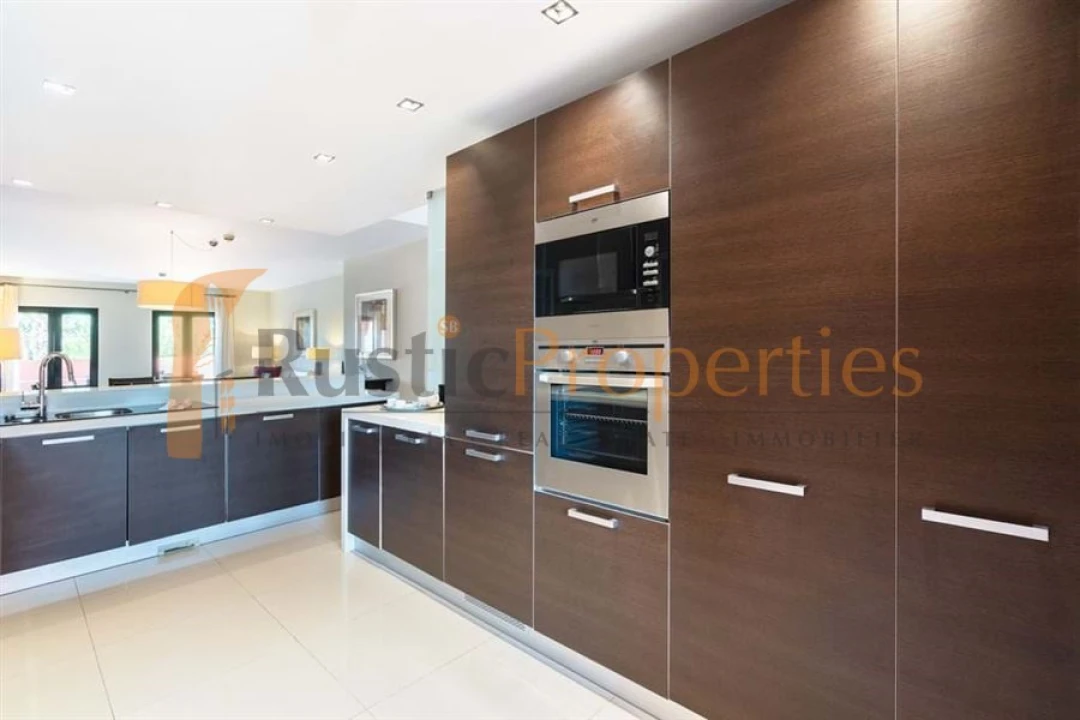 Apartamento T2 para Venda em Alcantarilha e Pêra Foto 10