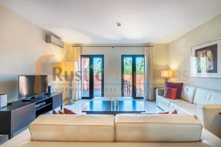 Apartamento T2 para Venda em Alcantarilha e Pêra Foto 6