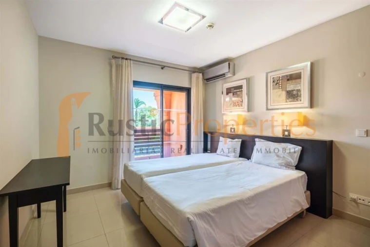 Apartamento T2 para Venda em Alcantarilha e Pêra Foto 14