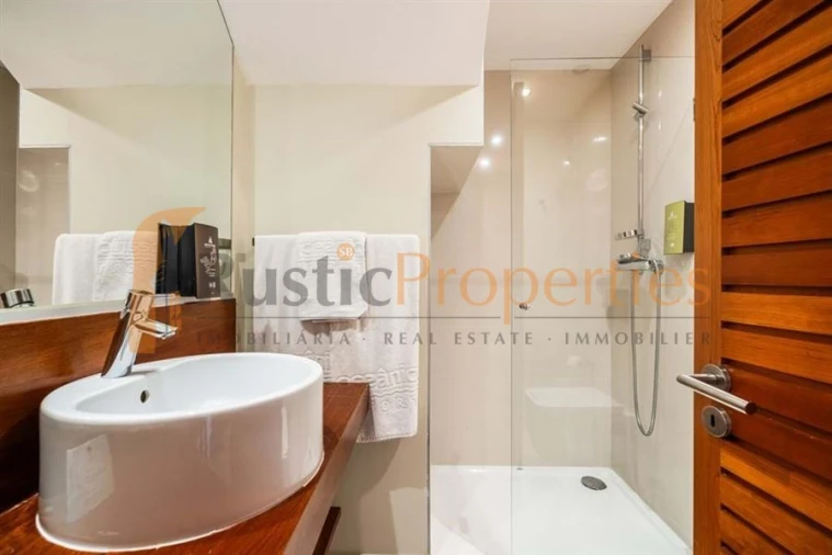 Apartamento T2 para Venda em Alcantarilha e Pêra Foto 16