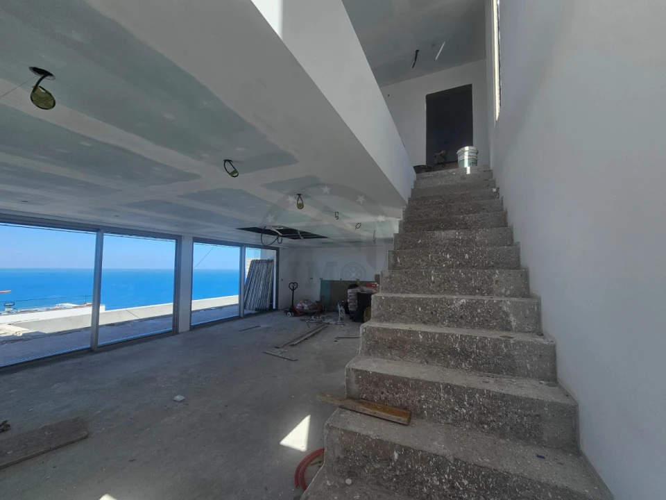 Moradia T4 para Venda em Ribeira Brava Foto 20