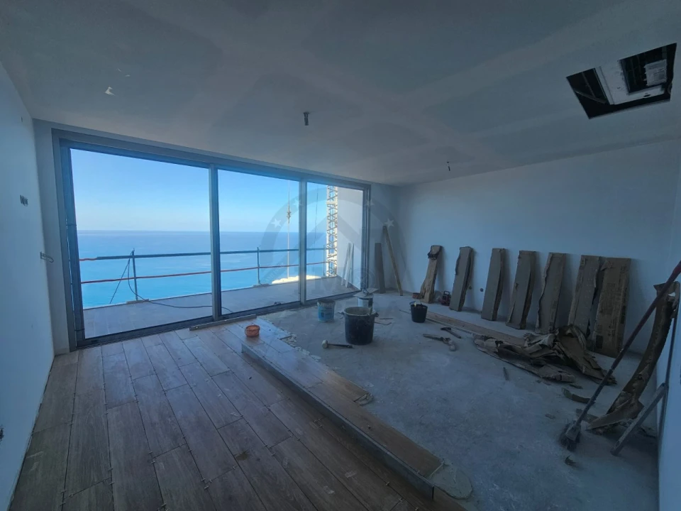 Moradia T4 para Venda em Ribeira Brava Foto 25