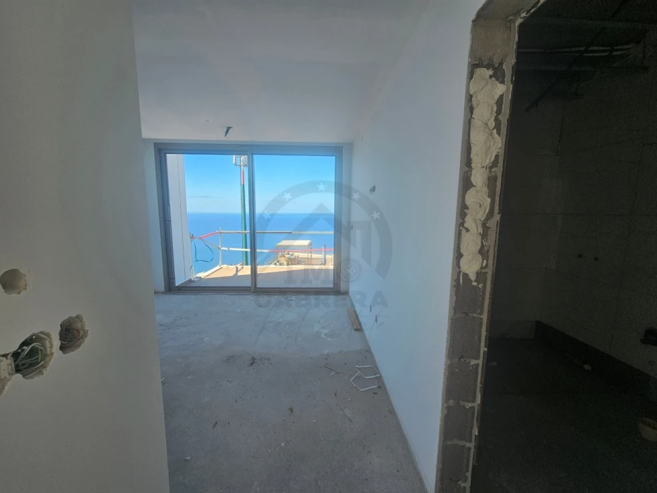 Moradia T4 para Venda em Ribeira Brava Foto 31