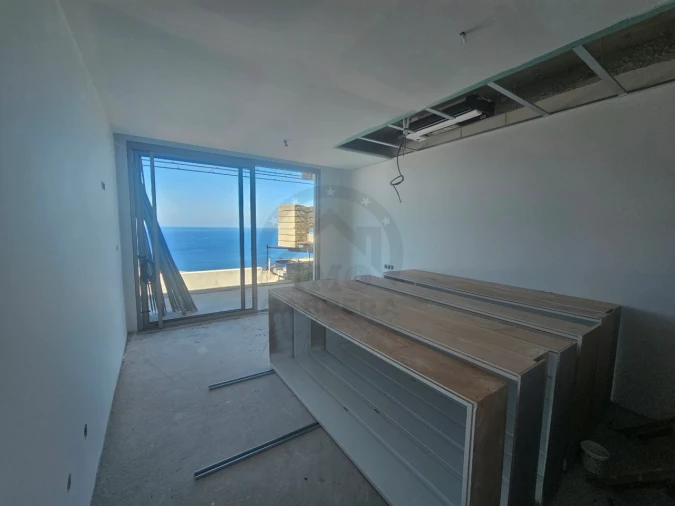 Moradia T4 para Venda em Ribeira Brava Foto 12