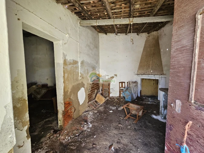 Moradia T2 para Venda em Reguengos de Monsaraz Foto 12