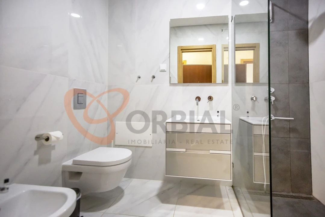 Apartamento T1 para Venda em Albufeira e Olhos de Água Foto 9