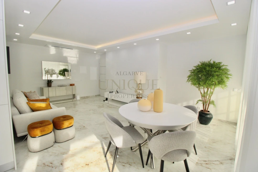 Apartamento T2 para Venda em Lagos (São Sebastião e Santa Maria) Foto 3