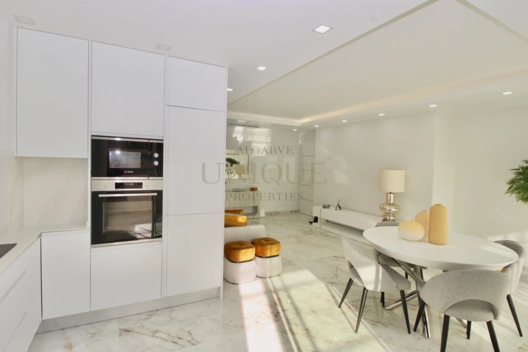 Apartamento T2 para Venda em Lagos (São Sebastião e Santa Maria) Foto 4