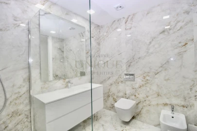 Apartamento T2 para Venda em Lagos (São Sebastião e Santa Maria)