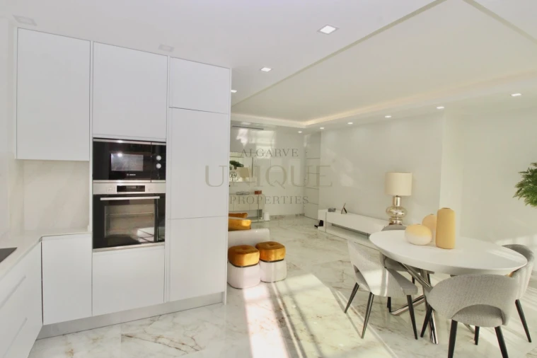 Apartamento T2 para Venda em Lagos (São Sebastião e Santa Maria) Foto 4
