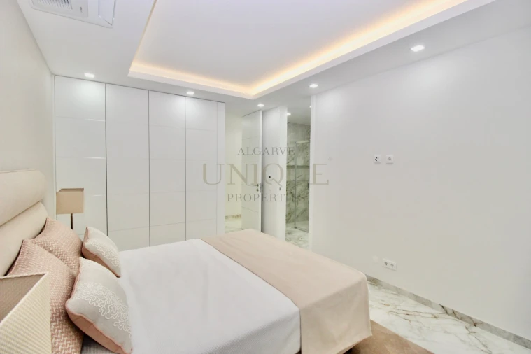 Apartamento T2 para Venda em Lagos (São Sebastião e Santa Maria) Foto 12