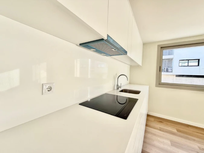 Apartamento para Venda em Vilar de Andorinho Foto 2