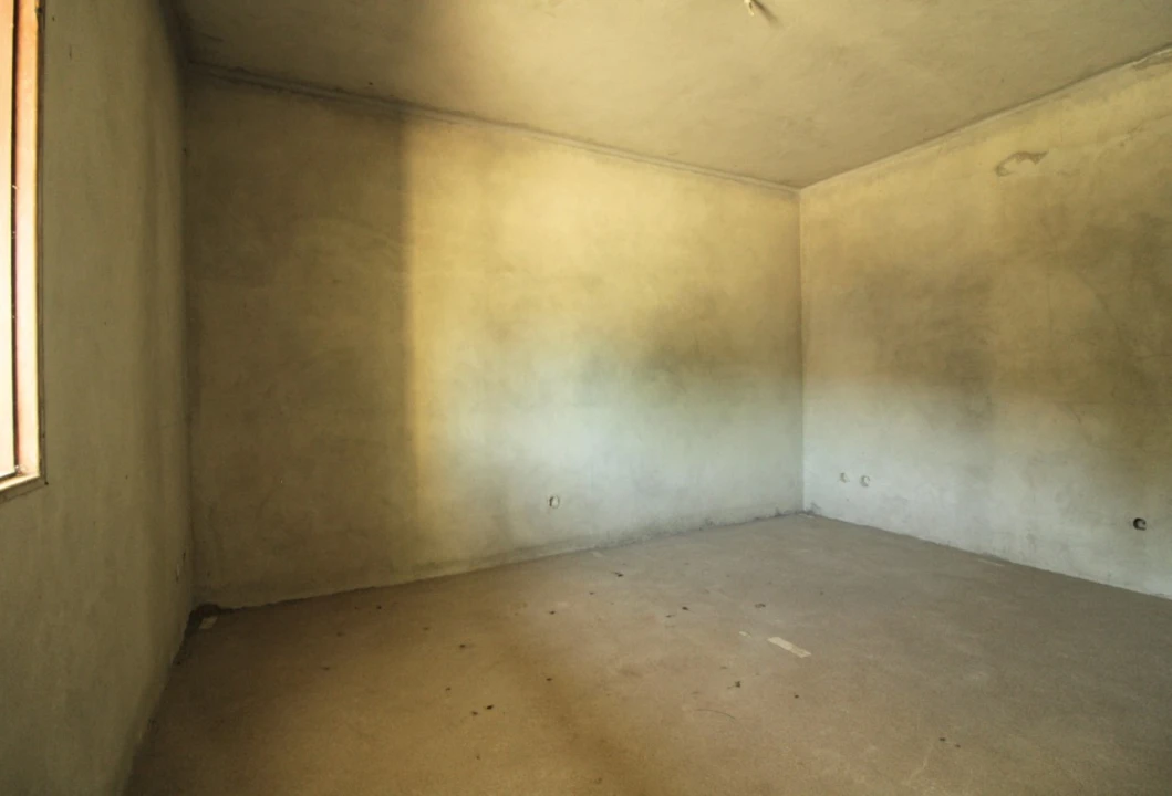 Moradia T4 para Venda em Venda do Pinheiro e Santo Estêvão das Galés Foto 15