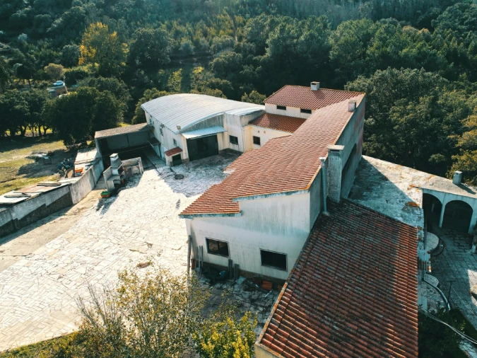 Moradia T4 para Venda em Venda do Pinheiro e Santo Estêvão das Galés Foto 9