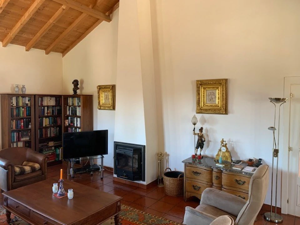 Moradia T5 para Venda em Cabeço de Vide Foto 1