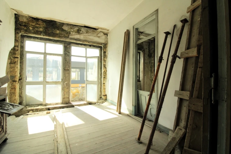 Prédio para Venda em Venda do Pinheiro e Santo Estêvão das Galés Foto 4