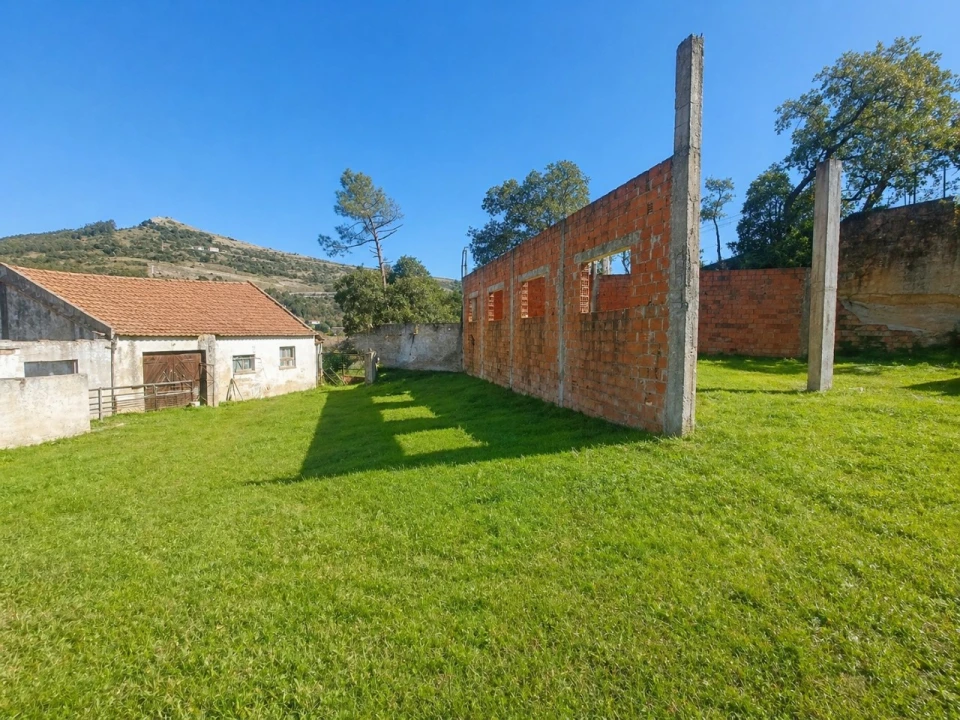 Quinta T3 para Venda em Lousa Foto 14