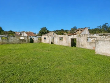 Quinta T3 para Venda em Lousa