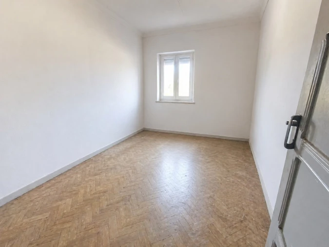 Quinta T3 para Venda em Lousa Foto 6