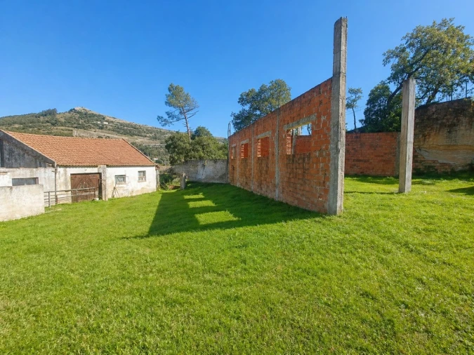 Quinta T3 para Venda em Lousa Foto 14