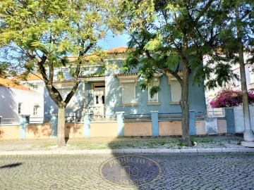 Moradia T7 para Venda em Montijo e Afonsoeiro