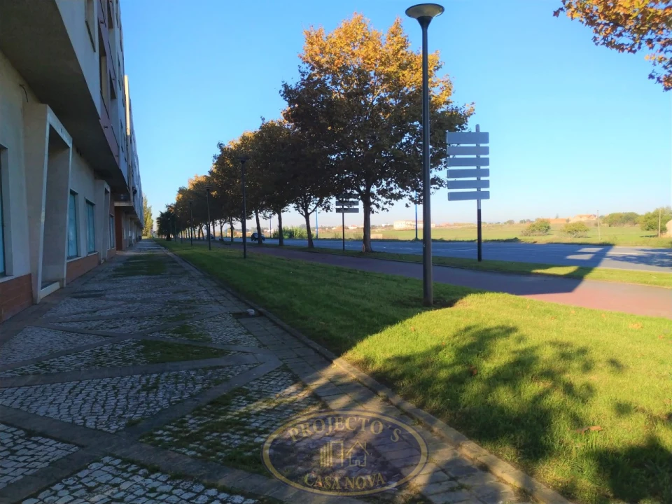 Loja para Venda em Montijo e Afonsoeiro Foto 1