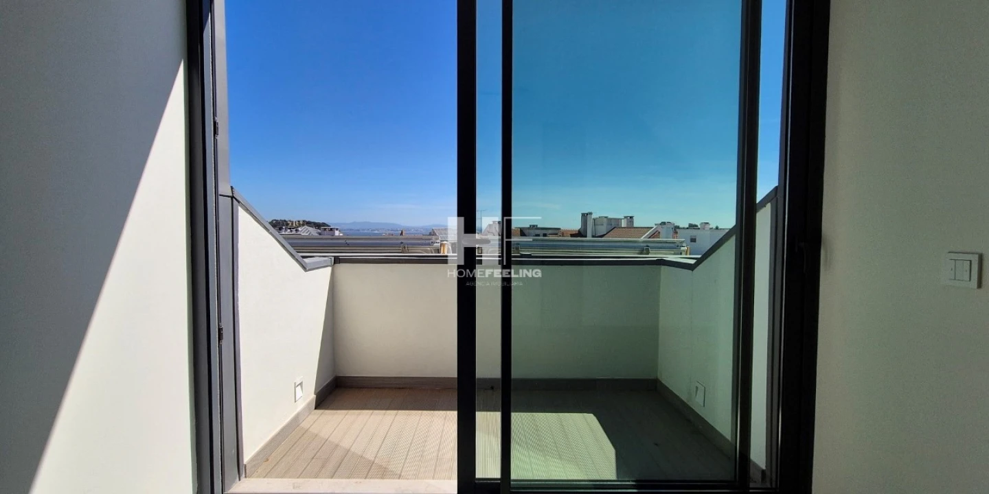 Apartamento T2 para Venda em Santo António Foto 2