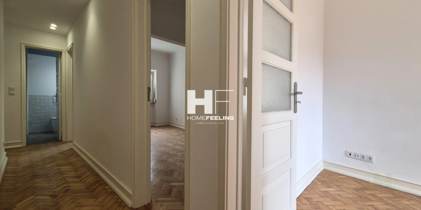 Apartamento T1 para Arrendamento em Alcantara Foto 5