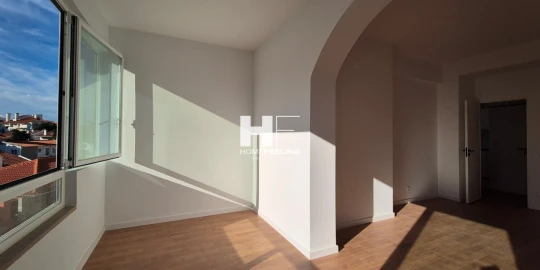 Apartamento T2 para Arrendamento em Cascais e Estoril