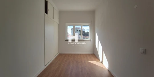 Apartamento T2 para Arrendamento em Cascais e Estoril