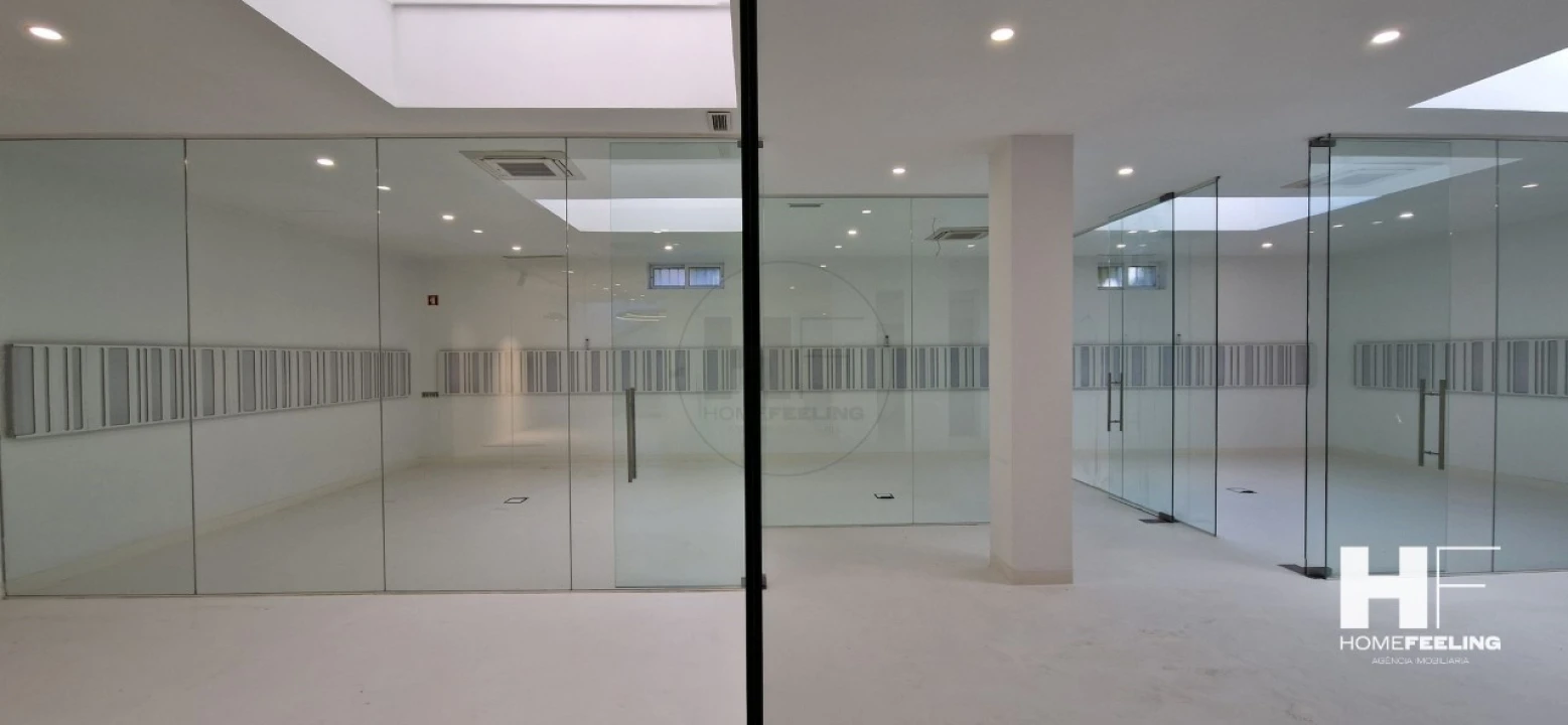 Loja para Arrendamento em Campo de Ourique Foto 4