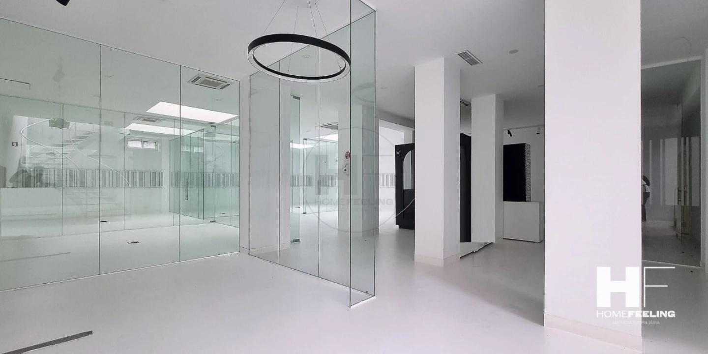 Loja para Arrendamento em Campo de Ourique Foto 6