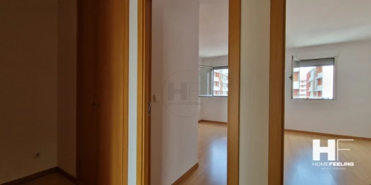 Apartamento T2 para Arrendamento em Lumiar