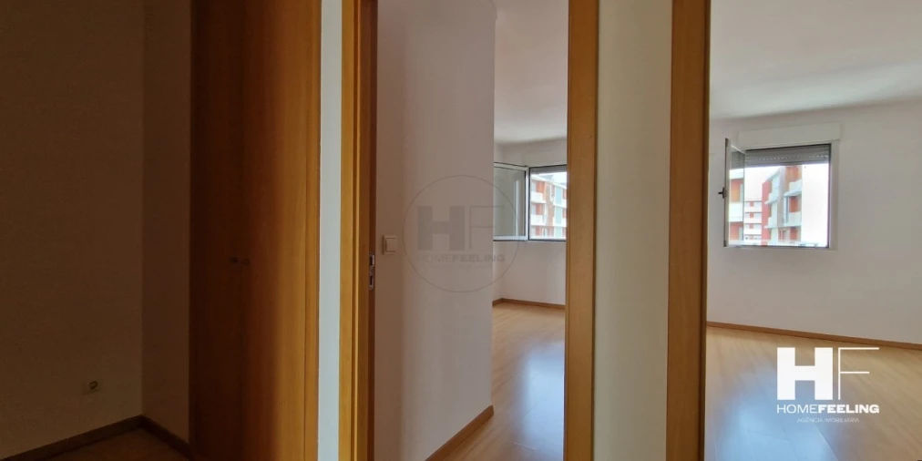 Apartamento T2 para Arrendamento em Lumiar Foto 9
