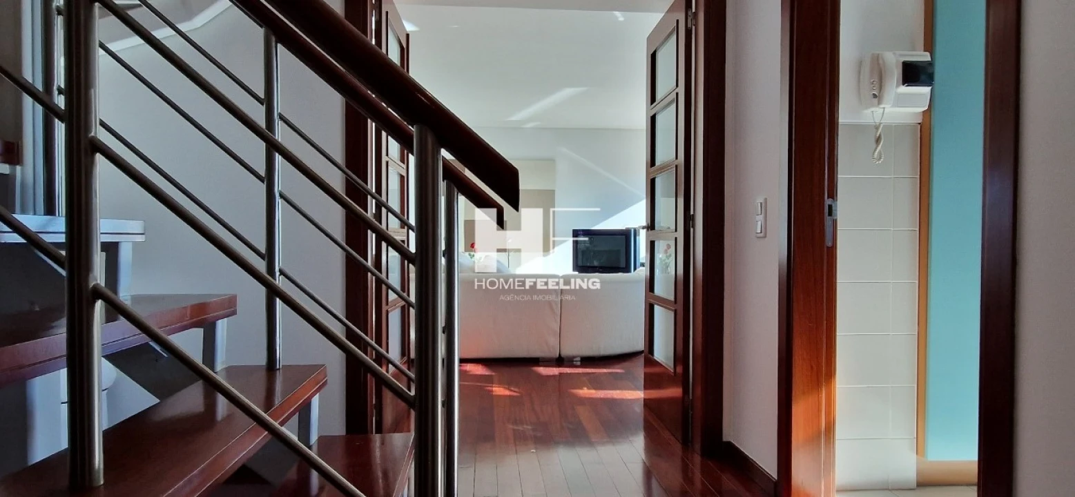 Apartamento T2 para Arrendamento em Parque das Nações Foto 11