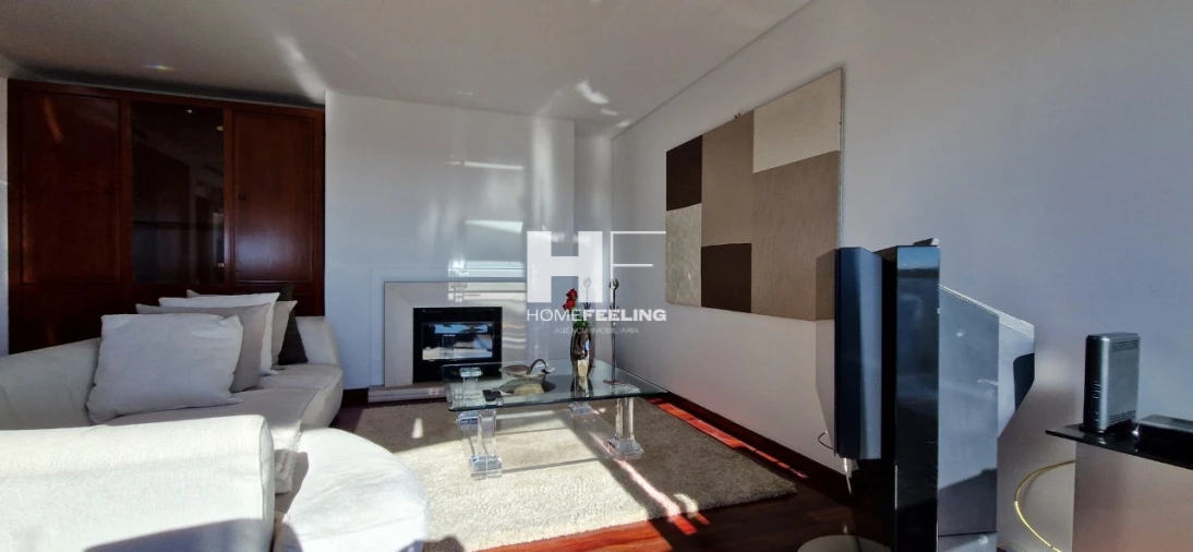 Apartamento T2 para Arrendamento em Parque das Nações Foto 8