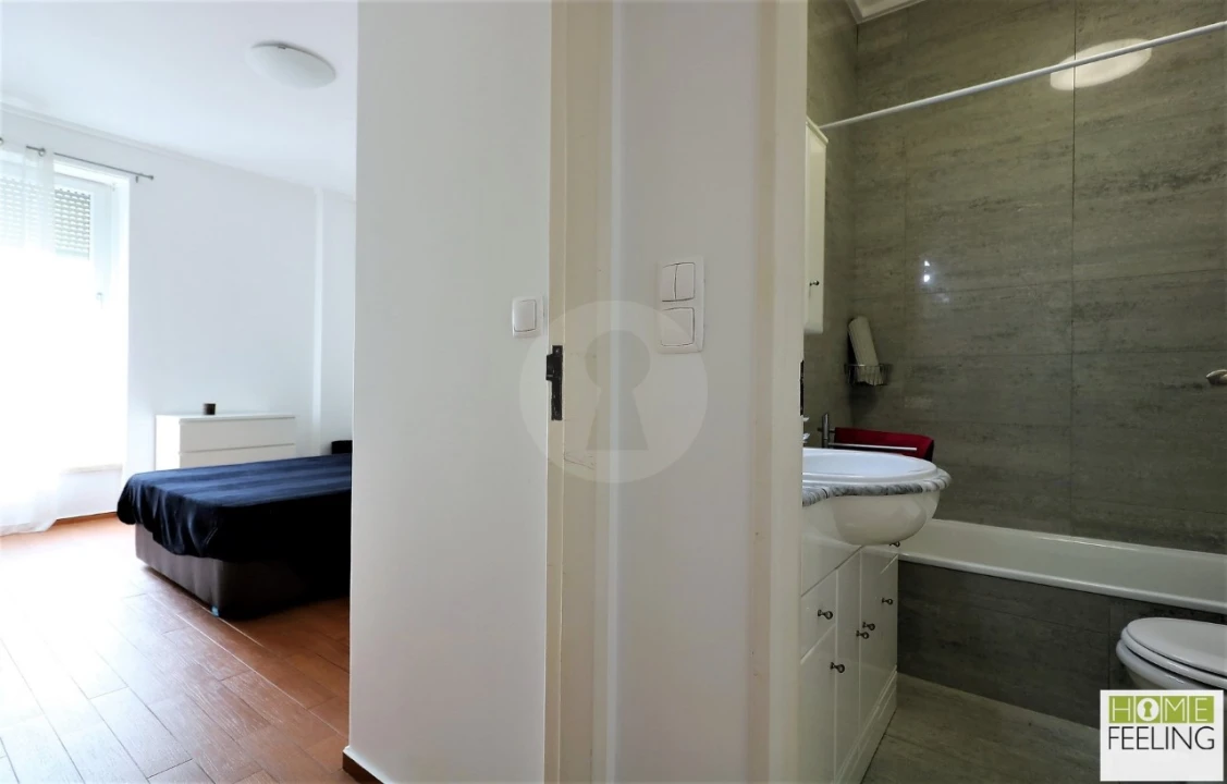 Apartamento T1 para Arrendamento em Campolide Foto 10