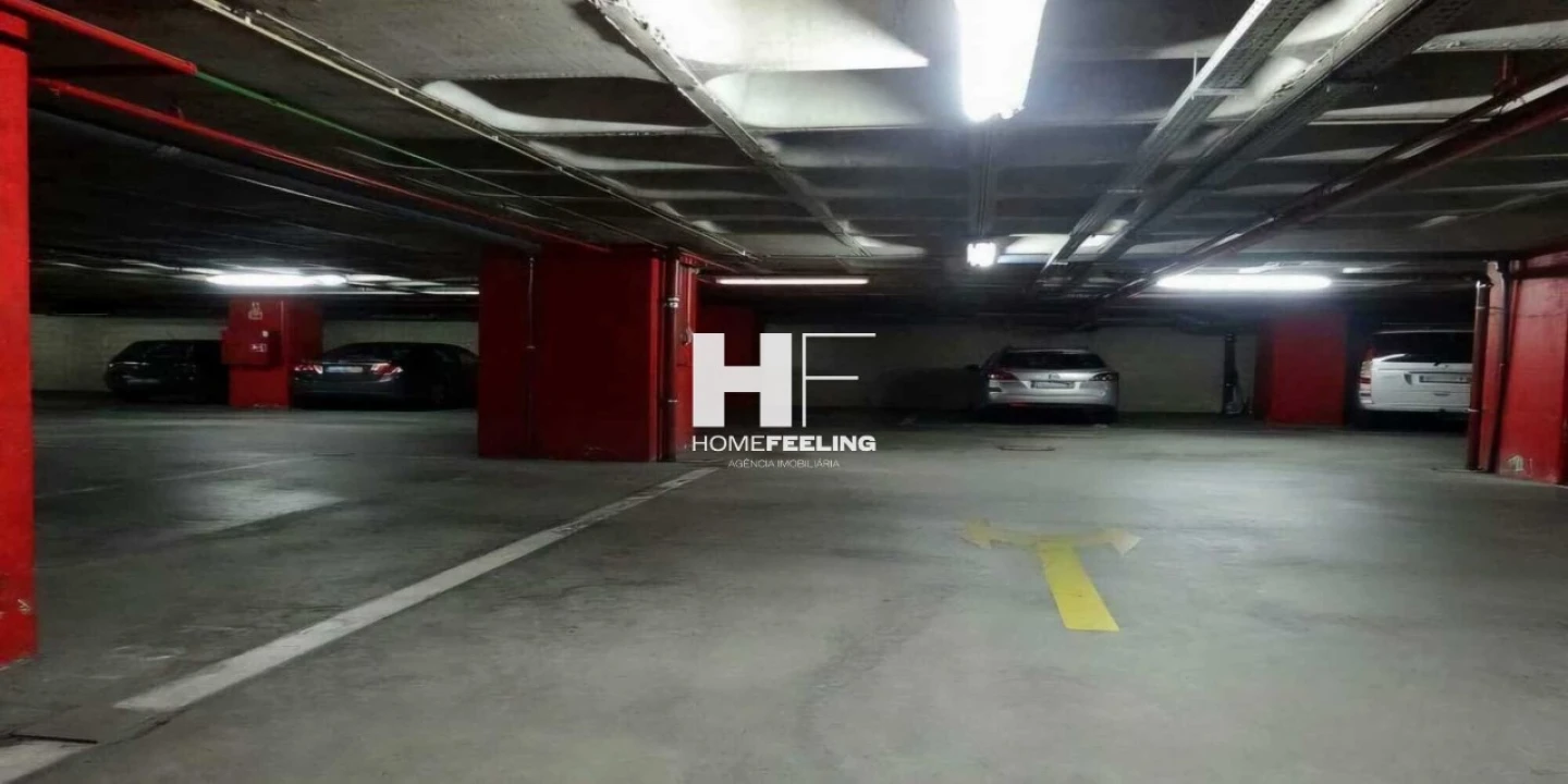 Apartamento T1 para Arrendamento em Olivais Foto 18