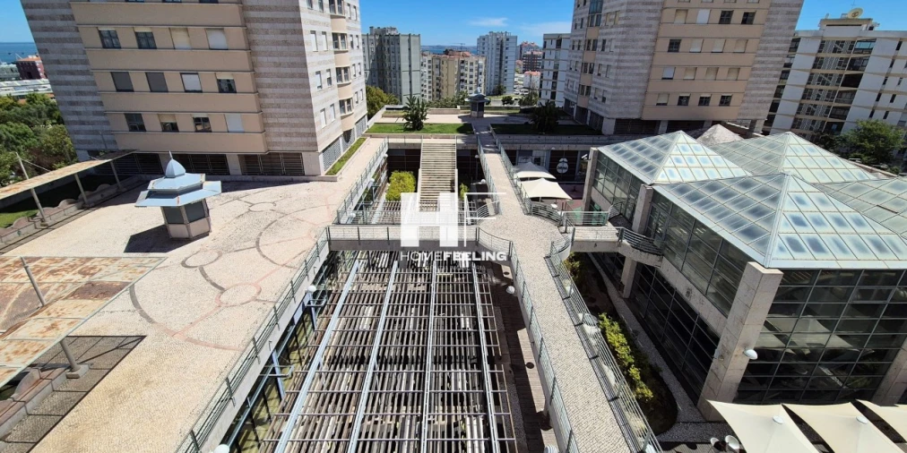 Apartamento T1 para Arrendamento em Olivais Foto 16