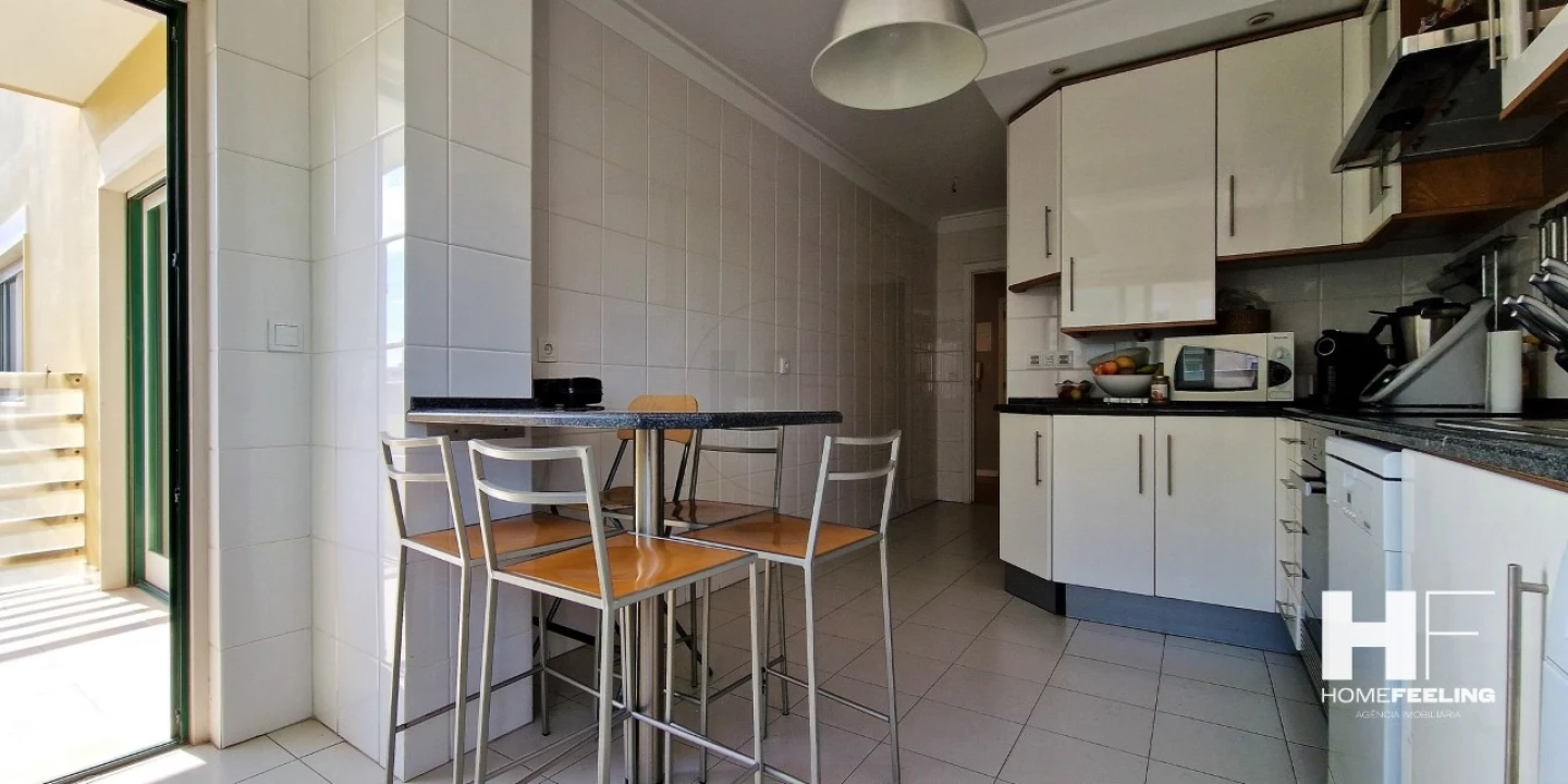 Apartamento T3 para Venda em Carnaxide e Queijas Foto 6