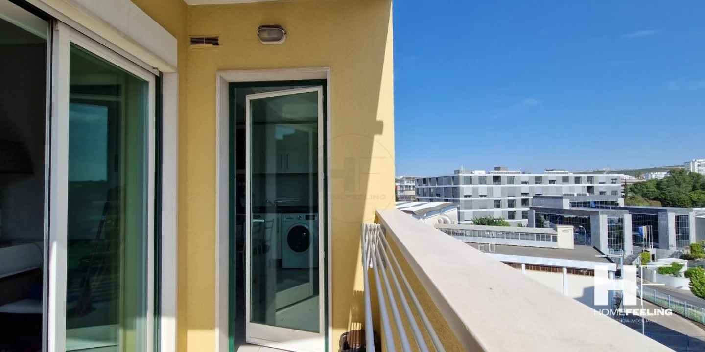 Apartamento T3 para Venda em Carnaxide e Queijas Foto 11
