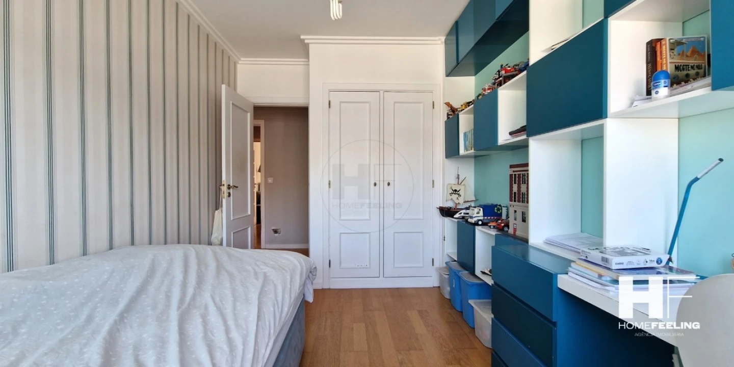 Apartamento T3 para Venda em Carnaxide e Queijas Foto 14