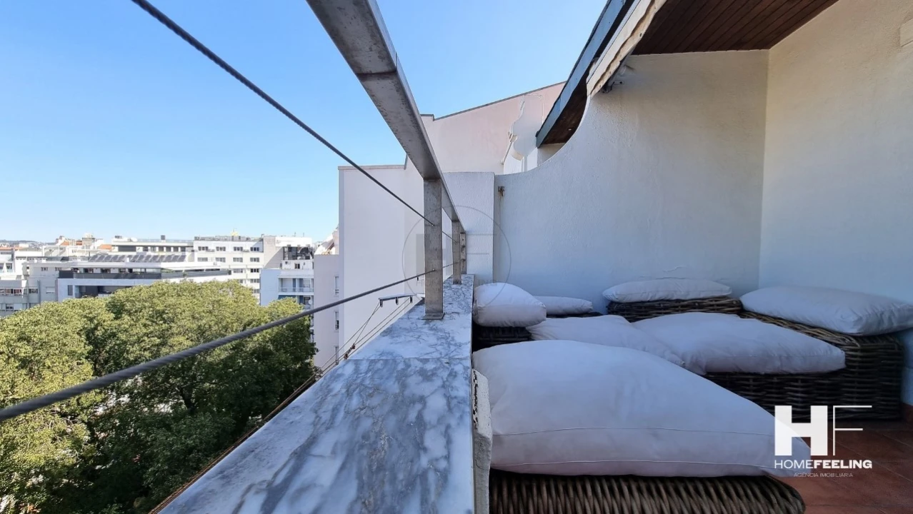 Apartamento T3 para Venda em Avenidas Novas Foto 2