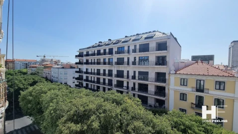 Apartamento T3 para Venda em Avenidas Novas