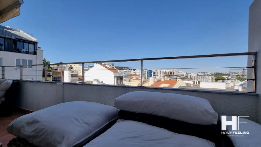 Apartamento T3 para Venda em Avenidas Novas Foto 3