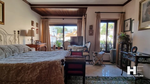 Apartamento T3 para Venda em Carcavelos e Parede