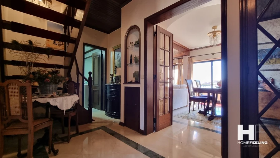 Apartamento T3 para Venda em Carcavelos e Parede Foto 18