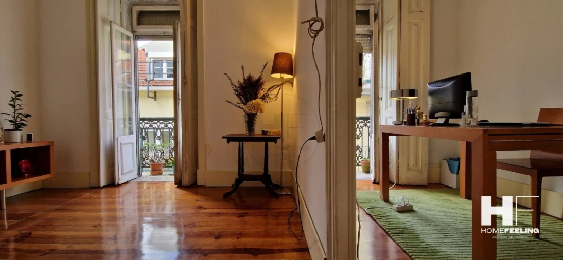 Apartamento T2 para Venda em Santo António Foto 14