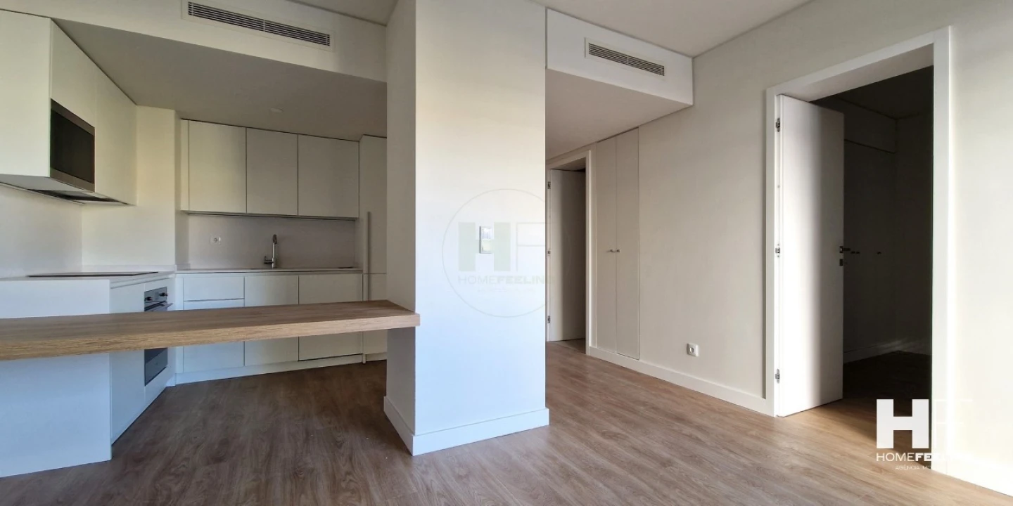 Apartamento T1 para Venda em Parque das Nações Foto 11